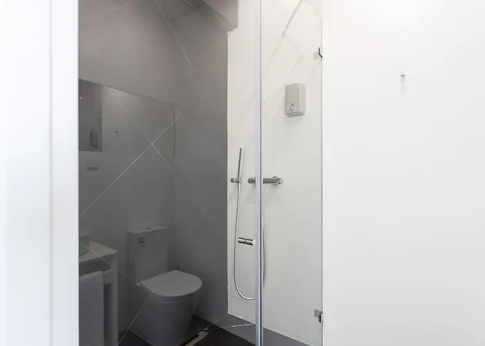 Airport Suites Apartmán