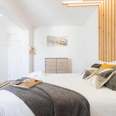 Apartment Airport Suites *