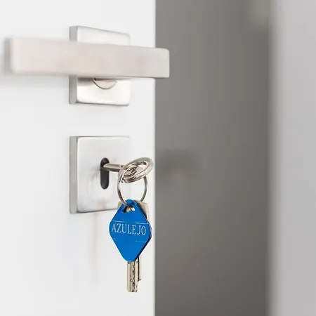 Airport Suites * Lissabon