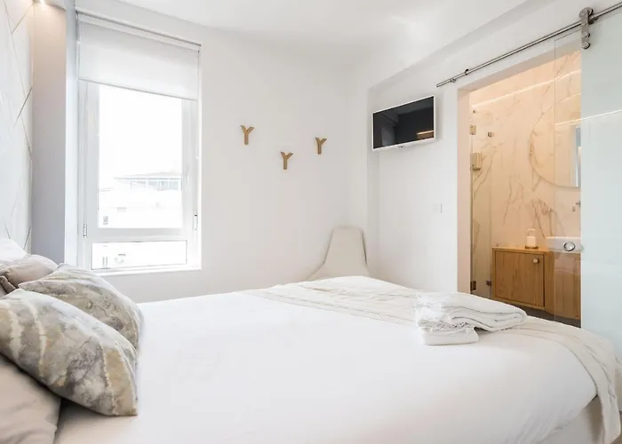 Apartament Airport Suites *